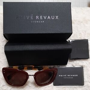 New in package Privé Revaux Women's Sunglasses "The Grace" - Red/Brown Tortoise
